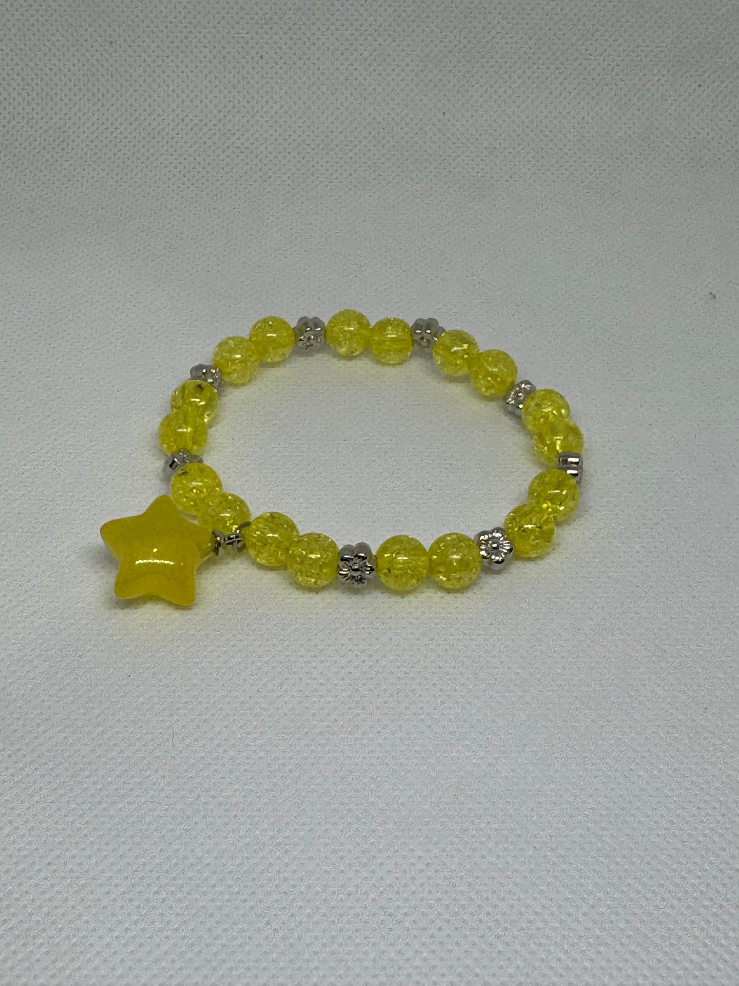 @Acrylic bead bracelet
