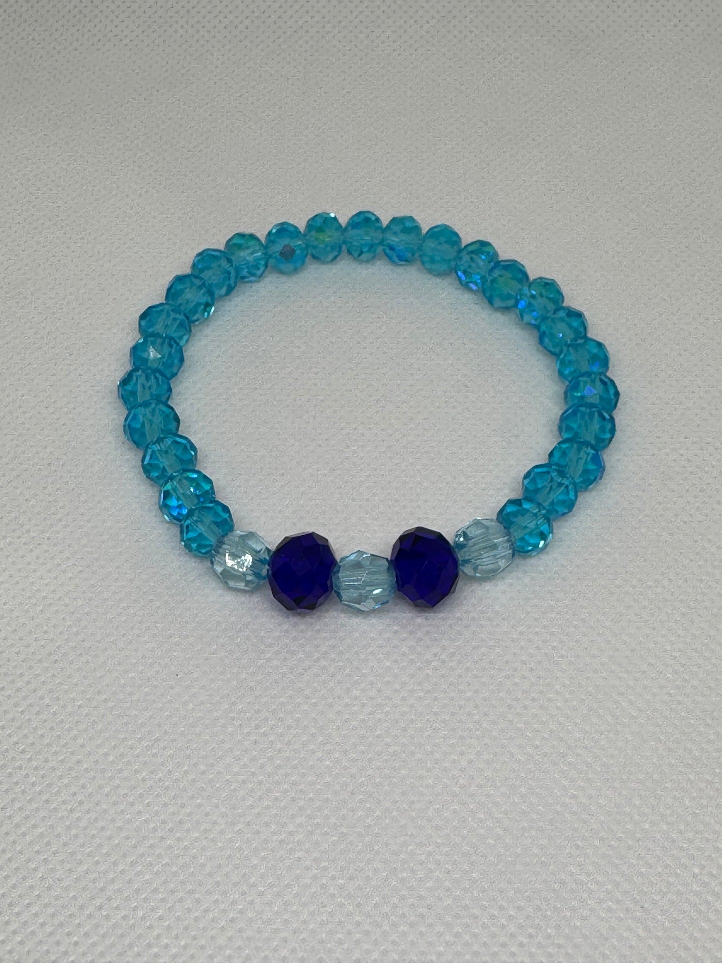 Glass bead bracelet